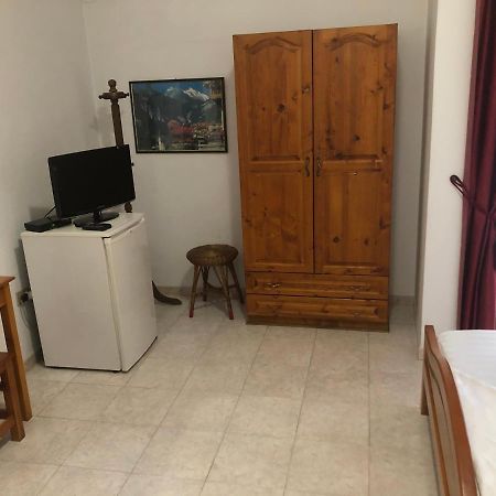 Villa Pepeto Durres Albania Екстериор снимка