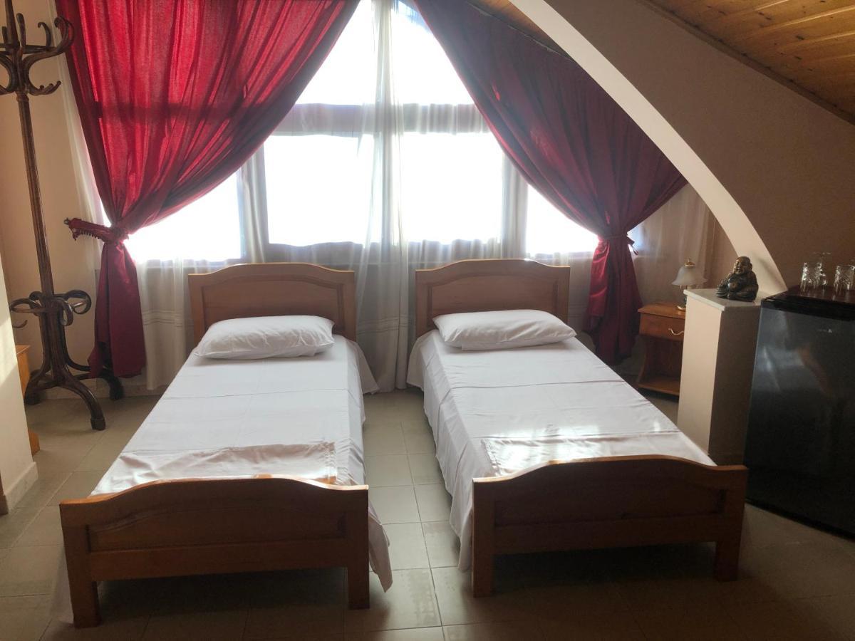 Villa Pepeto Durres Albania Екстериор снимка