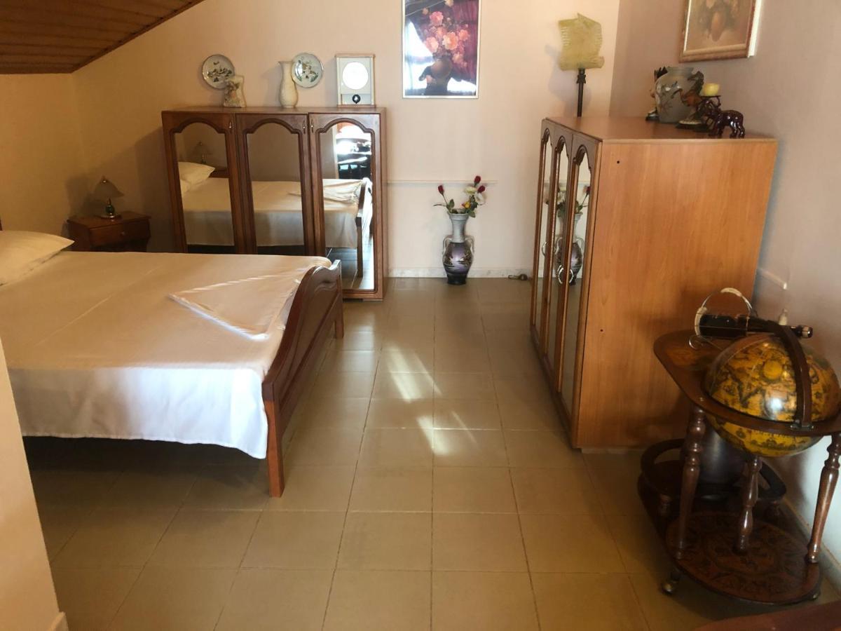 Villa Pepeto Durres Albania Екстериор снимка