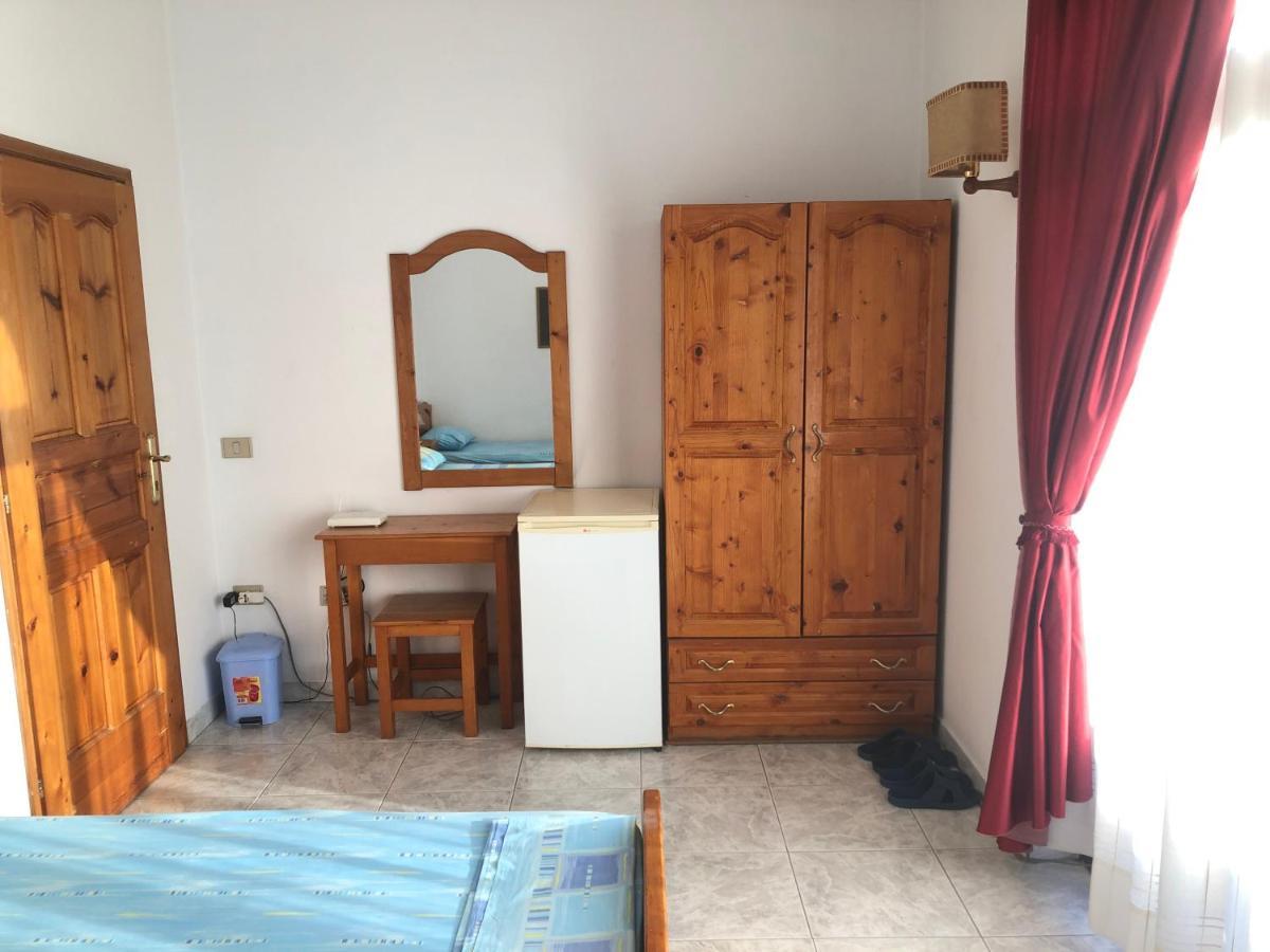 Villa Pepeto Durres Albania Екстериор снимка