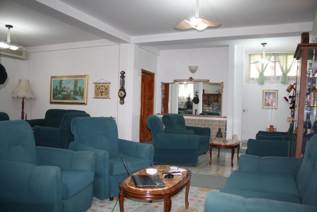 Villa Pepeto Durres Albania Екстериор снимка